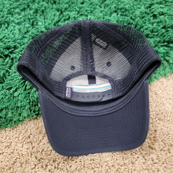 Patagonia SnapBack hat - Picture 3 of 4